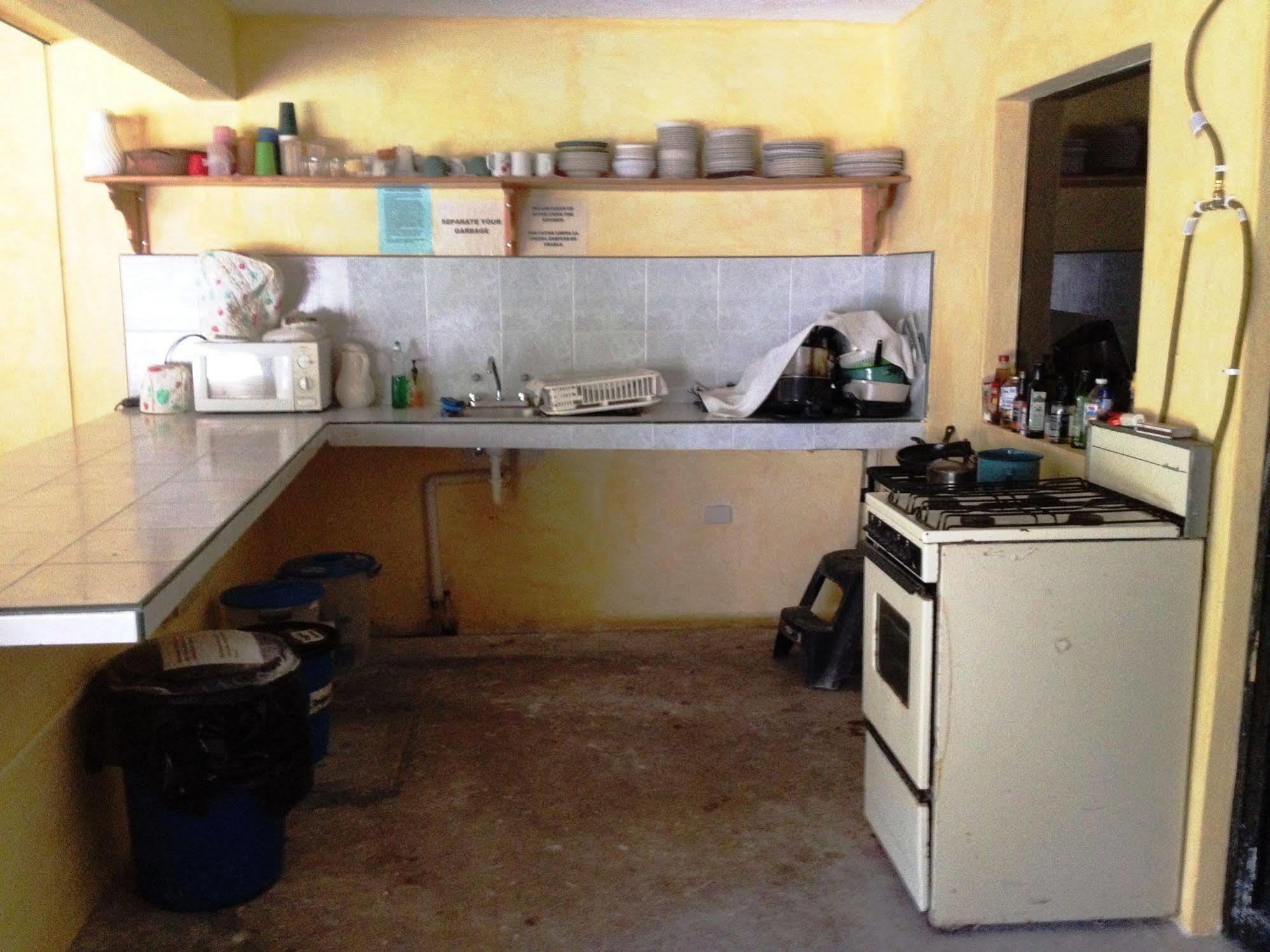 Amigos Hostel Cozumel Esterno foto
