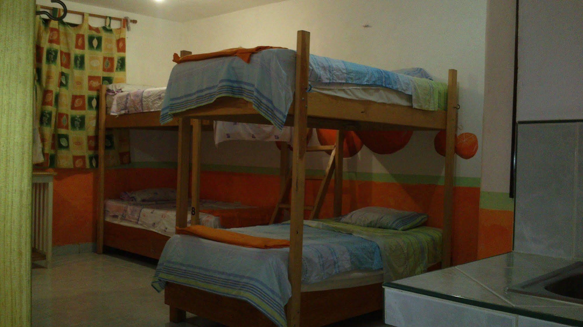 Amigos Hostel Cozumel Esterno foto